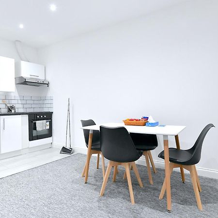City Central Apartments London Bagian luar foto